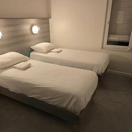 Brit Hotel Essentiel Poitiers Gare Du Futuroscope Jaunay-Clan Zewnętrze zdjęcie