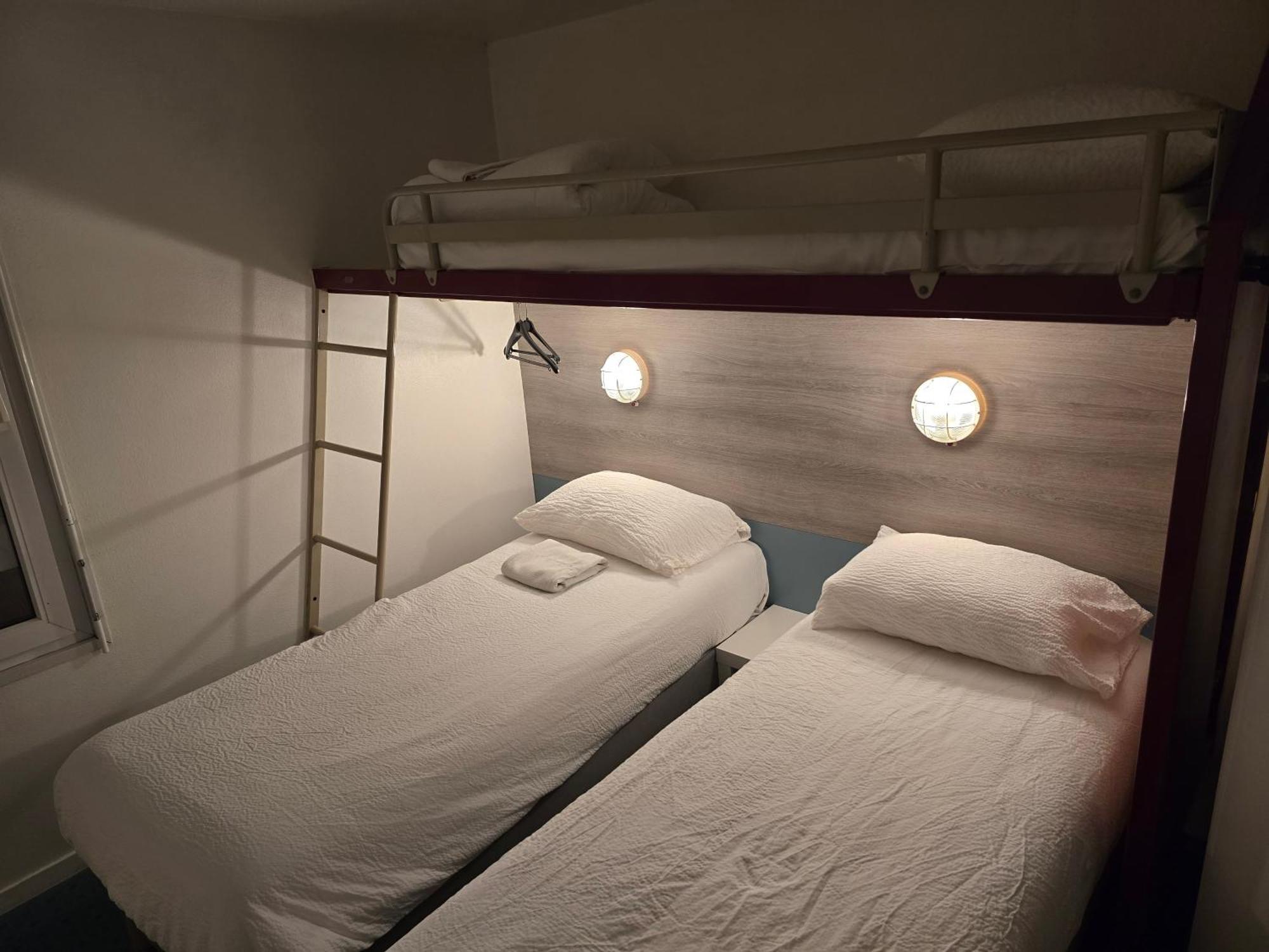 Brit Hotel Essentiel Poitiers Gare Du Futuroscope Jaunay-Clan Zewnętrze zdjęcie