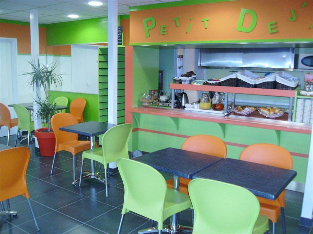 Brit Hotel Essentiel Poitiers Gare Du Futuroscope Jaunay-Clan Zewnętrze zdjęcie